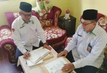Pengawas Madrasah Bina Disiplin Guru dan TU Lingga