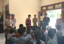 Polsek Singkep Barat Sambut Ceria Kunjungan Siswa TK