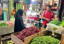 Harga Cabai Merah di Pasar Bintan Center Turun, Daya Beli Masyarakat Masih Lesu