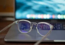 Blue Light Glasses: Beneran Efektif atau Cuma Tren?