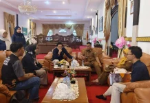 Bupati Lingga Jadi Responden Perdana Sensus Ekonomi 2026
