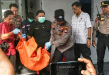 Bau Menyengat Ungkap Penemuan Jasad Penghuni Kos di Tanjungpinang