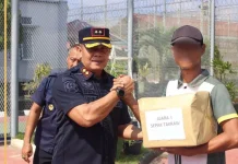 Lapas Narkotika Tanjungpinang Bagikan Hadiah Lomba Tradisional untuk WBP