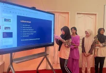 Membiasakan Siswa Presentasi untuk Meningkatkan Kepercayaan Diri