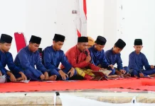 Peringati Maulid Nabi, YPKL dan MTs Aqidatunnajin Gelar Tausiyah dan Doa Bersama