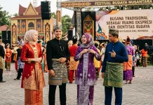Busana Tradisional sebagai Ruang Ekspresi dan Identitas Budaya