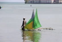 Festival Pantai Wan Seri Beni Angkat Tradisi Lomba Jong di Bintan