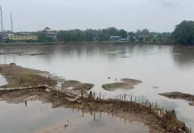 Kondisi Waduk Gesek Menyusut, Distribusi Air Dikurangi