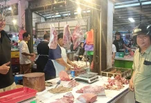 Harga Daging Sapi di Pasar Bintan Center Stabil Rp160 Ribu per Kilogram
