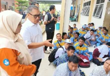 Siswa Belajar di Koridor, Wagub Kepri Nyanyang Tinjau SMKN 8 Batam