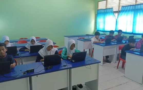 Siswa MTsN Tanjungpinang Ikuti Simulasi TKA