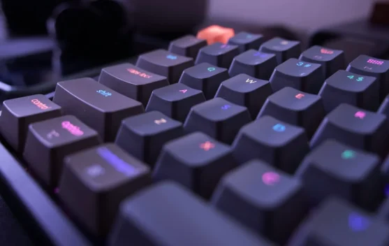 Klik-klik Keyboard yang Bikin Ketagihan