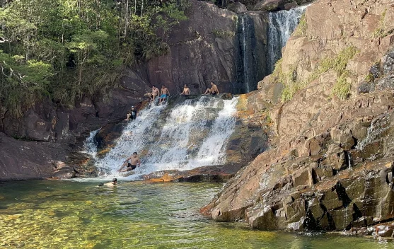 Air Terjun Tertinggi Kepri ada di Lingga