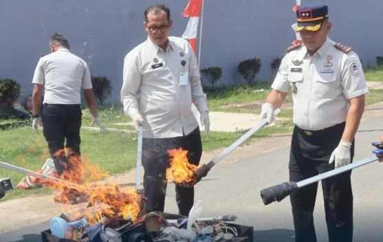 Lapas Narkotika Tanjungpinang Musnahkan Barang Sitaan Hasil Razia