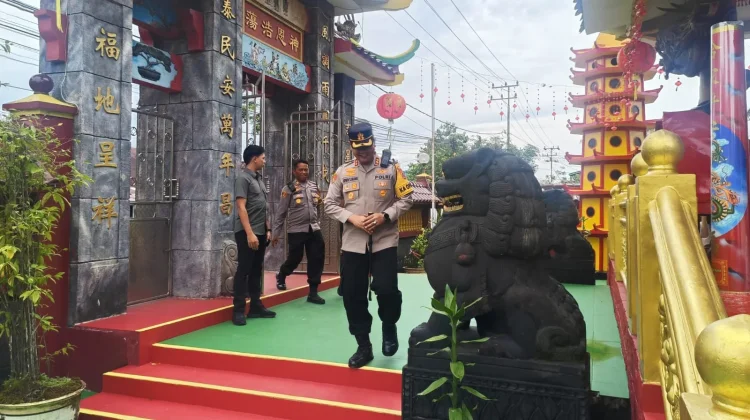 Kapolres Tarakan Lakukan Pengecekan Vihara Jelang Imlek 2577