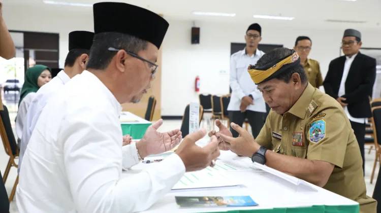 Gubernur Ajak ASN dan Pengusaha Jadikan Zakat Sebagai Budaya Kepedulian