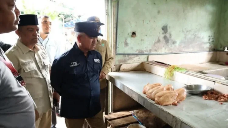 Pemkot Tinjau Ulang Rekomendasi Penjualan Ayam Beku