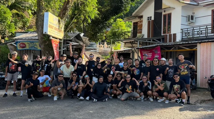Rock On The Street Vol. 1: Olahraga Bugar, Kaos Band Tetap Garang