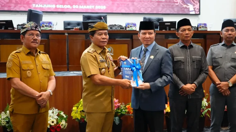 Gubernur Sampaikan LKPj 2025, Indikator Pembangunan Tunjukkan Tren Positif