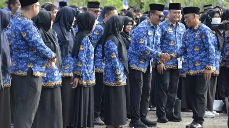 HP Wajib Aktif saat WFH, ASN Tidak Boleh “Santai”