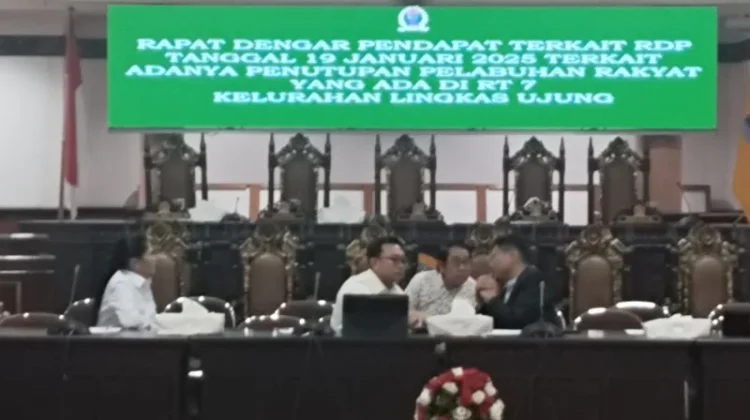 Bongkar Muat di Pelabuhan Rakyat Diminta Dihentikan Sementara