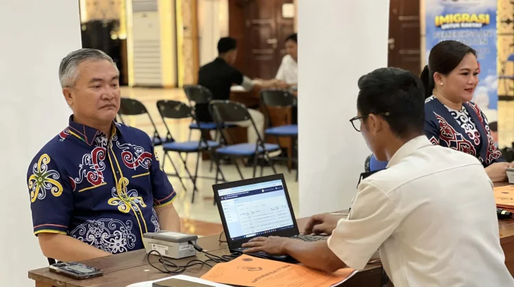 "Lapak Ikan" di Malinau Layani 242 Permohonan Paspor
