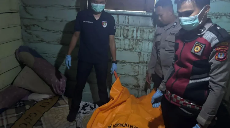 Ditemukan Meninggal di Kamar: Sempat Dikira Tidur, Diduga Sudah Wafat 6 Jam