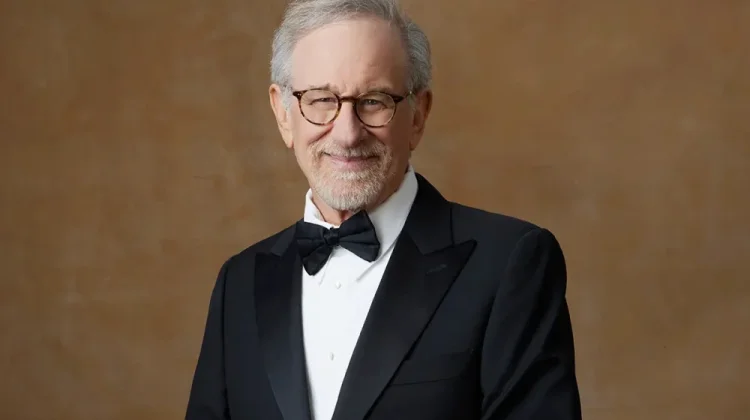 Spielberg Ingatkan AI Hanya Pembantu, Bukan Pengganti Manusia