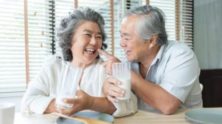 Perbedaan Kental Manis dengan UHT