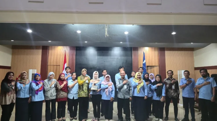 BSI Sosialisasikan Program Tabungan Pensiun, Haji, dan Emas Bersama LPP RRI Tarakan