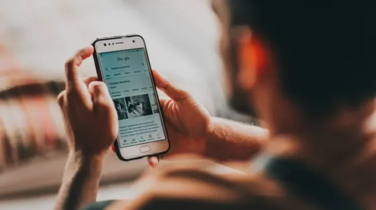 Masyarakat Diminta Laporkan Konten Negatif ke Komdigi