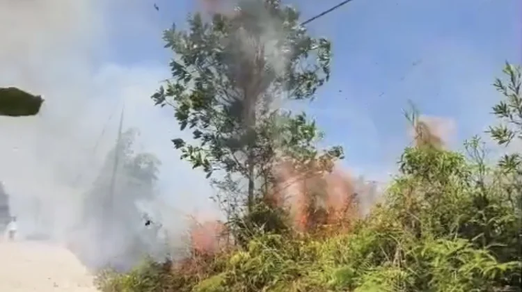 Bukit Indah Tarakan Terbakar, Api Mendekati Permukiman