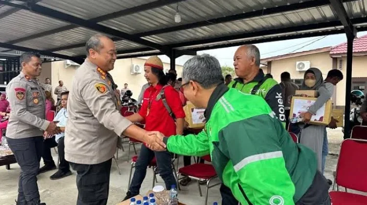 Polresta Bulungan Salurkan Bantuan Sosial HUT Bhayangkara ke 80