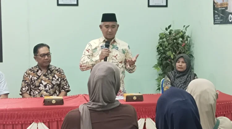 KB Kunci Cetak Generasi Emas Bebas Stunting