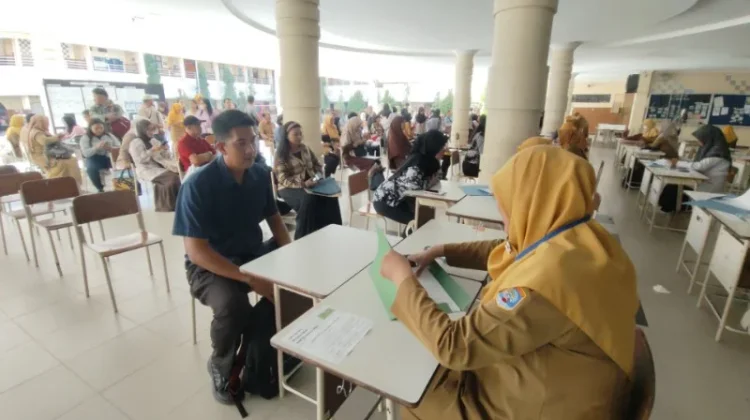 Hari Pertama SPMB SMPN 1 Tarakan Dibanjiri Pendaftar