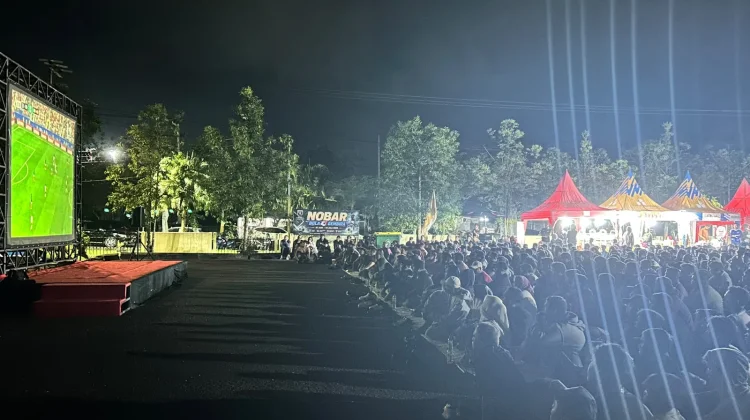 Nobar Piala Dunia Pemkot Tarakan dan RRI-TVRI Dibanjiri Ribuan Warga
