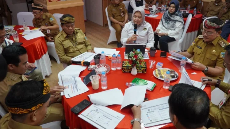 Pemprov Percepat Proyek Karbon Biru