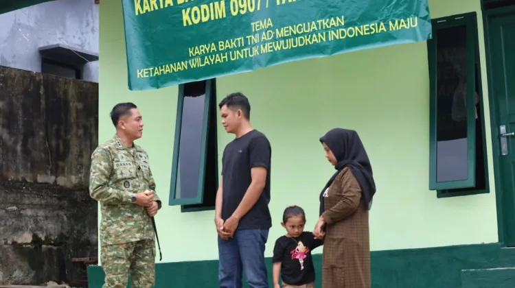 Dandim 0907/Tarakan Serahkan Bantuan RTLH