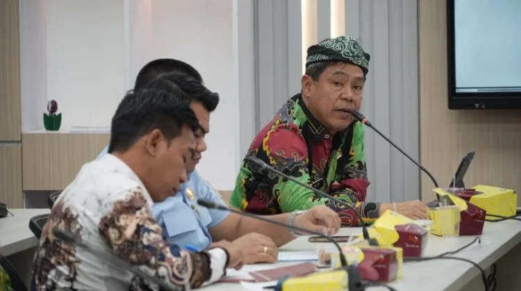 Perkuat Koordinasi Penanganan Jalan Perbatasan Krayan Bersama Pemerintah Pusat