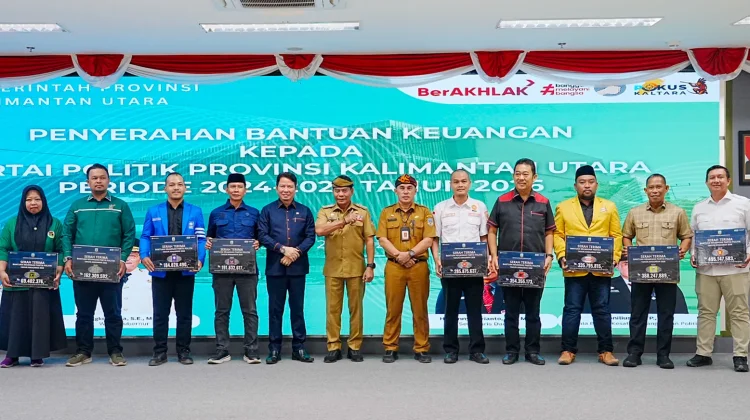 Bankeu Parpol Diserahkan, Gubernur Ajak Bangun Demokrasi
