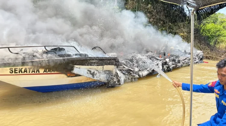 Dugaan Awal, Genset Jadi Pemicu Kebakaran Speedboat Sekatak AAA