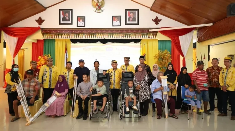 Pemkot Tarakan Serahkan 18 Alat Bantu Kesehatan Disabilitas