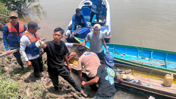 Korban Tenggelam di Sungai Jelarai Ditemukan Meninggal Dunia