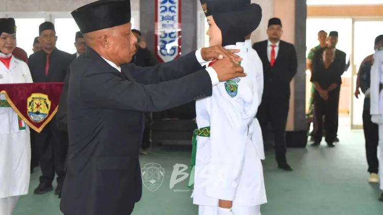Bupati Tegaskan Paskibraka Bukan Sekadar Pengibar Bendera