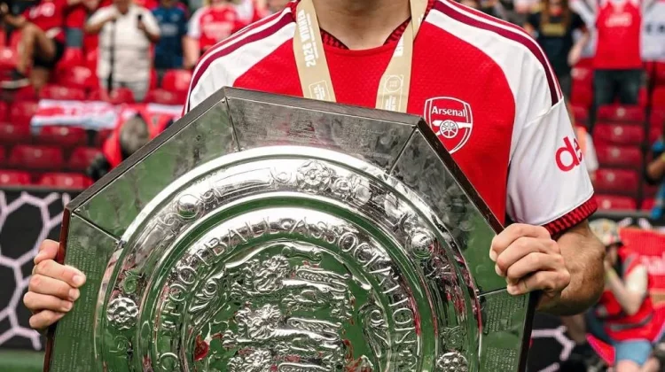 Mengenal Christos Tzolis, Winger Muda Baru Andalan Arsenal