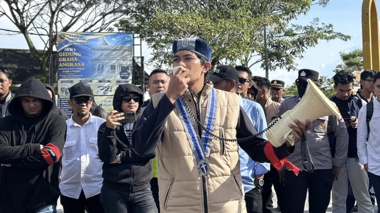 GMKI Tarakan Beri Waktu 7 Hari Polres Tarakan Ungkap Pembobolan Gereja