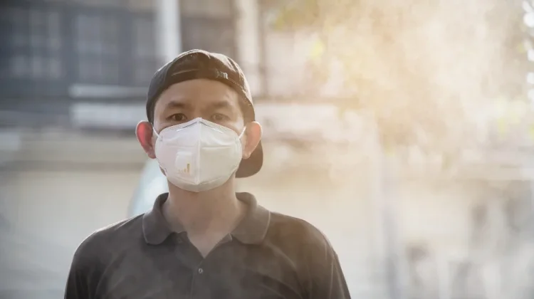 Jangan Anggap Remeh, Ini Tanda Bahaya Terpapar Asap Karhutla Menurut Dokter Paru