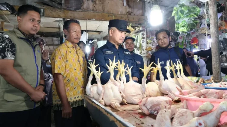 Harga Masih Terkendali, Pembeli di Pasar Gusher Menurun