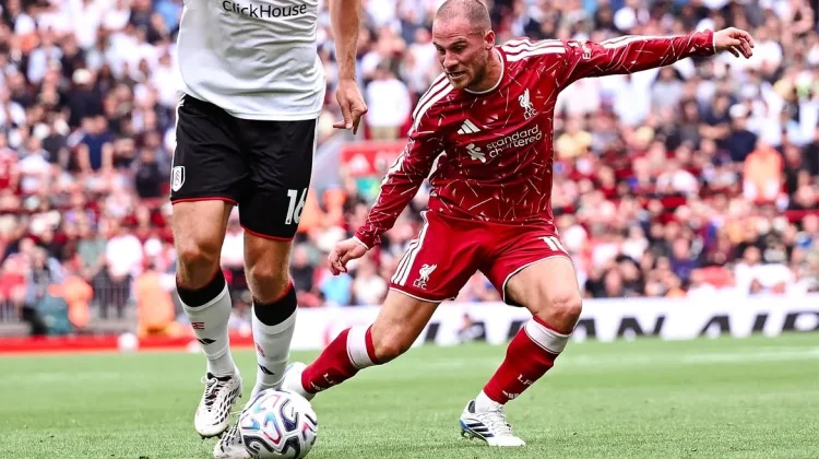 Liverpool Ditahan Fulham 0-0, Iraola Masih Cari Kemenangan di Anfield