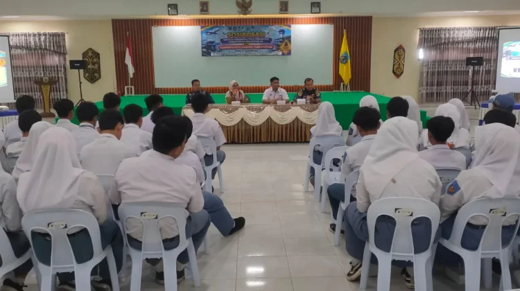 Siswa Tarakan Ikuti Sosialisasi Sekolah Kedinasan dan Kampanye Keselamatan